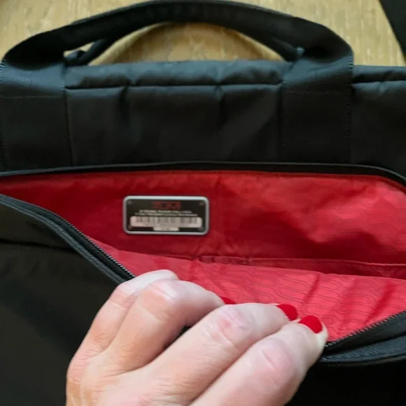 Tumi Black Laptop Bag for Men used - Picture 6 of 10